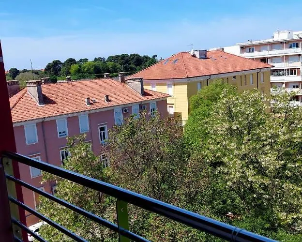 Kiara Appartement *
